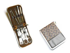 Zestaw do manicure przybornik 9 elementw Set of manicure toolbox 9 elements - 2859637845