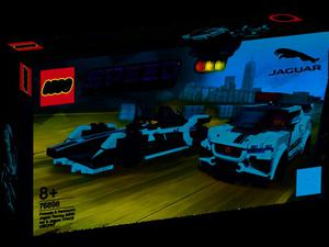 LEGO Speed Champions 76898 Formula E Panasonic Jaguar Racing GEN2 car i Jaguar I-PACE eTROPHY - 2862390521