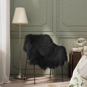 VidaXL Baranica na fotel z owcy islandzkiej, czarna, 70x110 cm - 2877541787