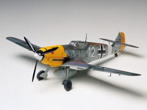 Samolot Messerschmitt Bf109 E-4/7 Trop - 2850351736