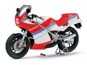 Suzuki RG250 Gamma - 2859929792