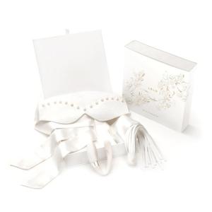 Erotyczny zestaw dla nowoeców - Lelo Bridal Pleasure Set z wibratorem LELO NOA