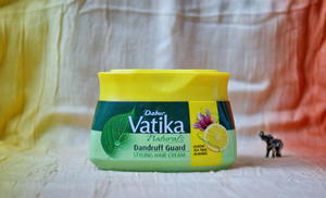 Vatika Naturals - Dandruff Guard  - 2822752859