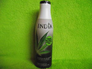India Cosmetics - Szampon do wosw z olejem z konopi 400ml - 2862350621