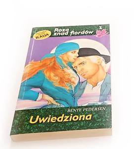 ROZA ZNAD FIORDW TOM 1 UWIEDZIONA - 2869166381