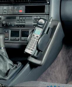 Uchwyt na telefon KUDA Audi 100 od 1991 do 1997 - 2861347204