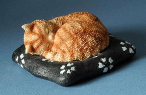 FIGURKA KOTA Z DRZEWORYTU KUNIYOSHI Kot Netsuke - 2872156721