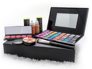 Marvellous Makeover Kit - 2860513563