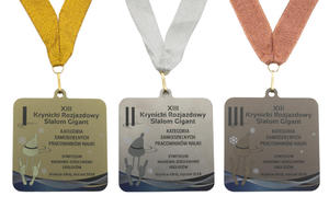 Medale metalowe z dowoln grafik - cyfrowy druk UV - wym: 80x80mm - MGR022