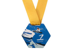 Medal drewniany druk UV - Winter Sport - wymiary: 79x66mm - MGR061