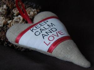 "Keep calm and love" - serce lniane - 2827494622