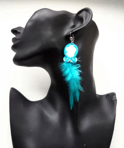Turquoise Feather - 2872883167
