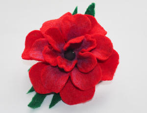 Gumka na wosw z czerwonym kwiatem z weny - 2858695908