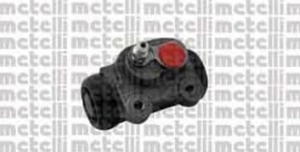 04-0437 MET 04-0437 CYLINDEREK HAMULCOWY RENAULT CLIO 96-98 TYL PR METELLI WYCOFANE - METELLI HYDRAULIKA (PM) (PT) METELLI [883457] - 2175032956