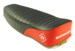Siedzenie SIMSON S51 pikowane czarno-czerwone (napis SIMSON IFA)