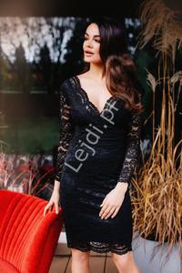 Elegancka sukienka obcisa z koronki w czarnym kolorze, KM289 - 2870368667