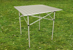 Aluminiowy stolik automatycznie rozkadany - 70 x 65,5 x 70 cm