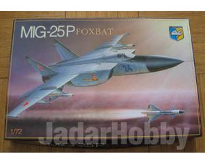 Condor 72012 - MiG-25 P Foxbat (1/72) - 2824102539