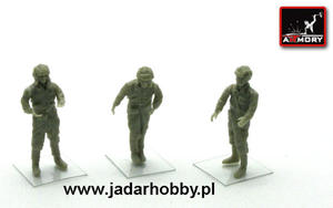 Armory AR F7211 WW2 Soviet SPG crew in action (1/72) - 2824111591