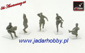 Armory AR F7221 Soviet WWII soldiers at party (1/72) - 2824112756