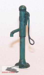 Plus Model EL039 Garden Pump (1:35) - 2824114865