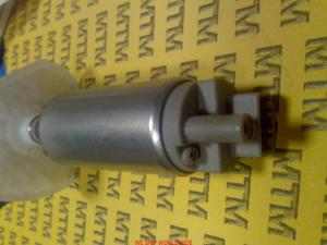 pompa paliwa do silnika zaburtowego Suzuki outboard DF90 DF115 DF150 DF175 2000-2012 OEM 15200-96J00 ,UC-T30 - 2833369855