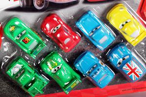 Disney Cars Auta super zestaw 8 autek Cars zest.1 - 2824786845