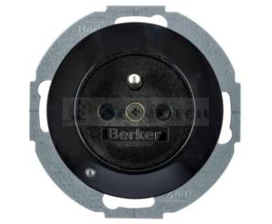 R.1/R.3 Gniazdo z uz. z podwietleniem orientacyjnym LED, czarny 6765102045 HAGER BERKER R.1 R.3 Serie 1930 R.classic - 2874902010