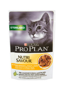 PRO PLAN CAT NUTRISAVOUR STERILISED Z KURCZAKIEM 85 g - 2857032040