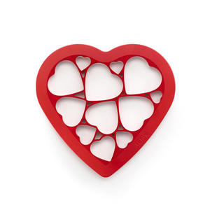 Forma do wykrawania ciastek Puzzle Hearts - Lekue - 2860450264